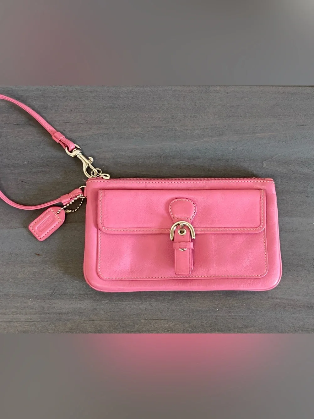 Vintage Y2K Coach Pink Soho Skinny Leather Wristlet Wallet